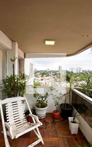 Apartamento à venda com 131m², 3 quartos e 2 vagasSacada