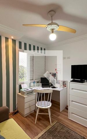 Apartamento à venda com 131m², 3 quartos e 2 vagasQuarto 3
