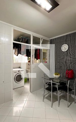 Apartamento à venda com 131m², 3 quartos e 2 vagasCozinha