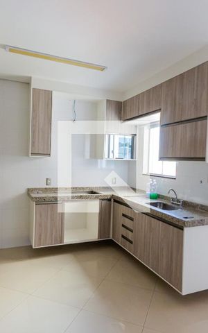 Apartamento à venda com 109m², 2 quartos e 2 vagas Apartamento à venda com 109m², 2 quartos e 2 vagasCozinha
