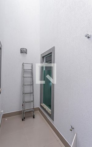 Casa à venda com 123m², 3 quartos e 2 vagas Casa à venda com 123m², 3 quartos e 2 vagasJardim de inverno