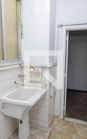 Apartamento à venda com 183m², 4 quartos e sem vaga Apartamento à venda com 183m², 4 quartos e sem vagaÁrea de Serviço
