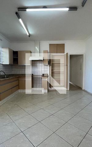 Apartamento para alugar com 150m², 2 quartos e 1 vaga Apartamento para alugar com 150m², 2 quartos e 1 vagaCozinha