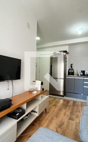 Apartamento à venda com 30m², 1 quarto e sem vaga Apartamento à venda com 30m², 1 quarto e sem vagaSala