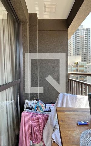 Apartamento à venda com 30m², 1 quarto e sem vaga Apartamento à venda com 30m², 1 quarto e sem vagaVaranda