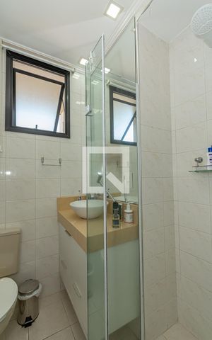 Apartamento para alugar com 41m², 1 quarto e 1 vaga Apartamento para alugar com 41m², 1 quarto e 1 vagaBanheiro