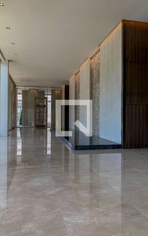 Apartamento à venda com 343m², 4 quartos e 5 vagasHall Social
