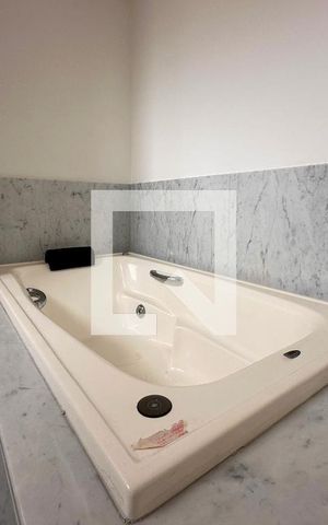 Apartamento à venda com 820m², 6 quartos e 6 vagasDetalhe Banheiro 1 Suíte 4