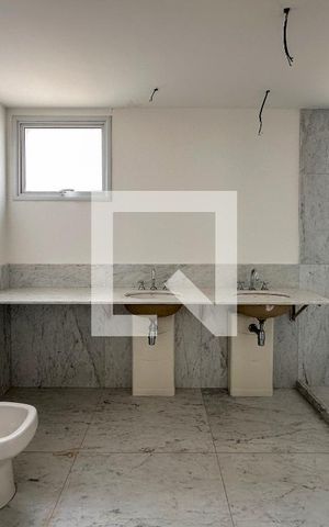 Apartamento à venda com 820m², 6 quartos e 6 vagasBanheiro 1 Suíte 4