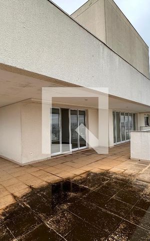 Apartamento à venda com 820m², 6 quartos e 6 vagasVaranda Suíte 4