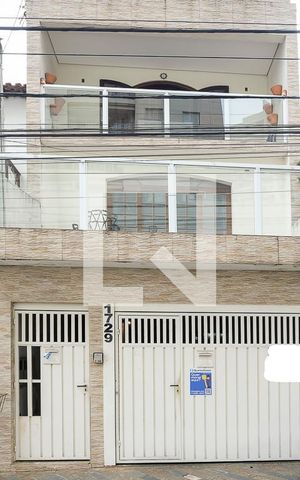 Casa à venda com 380m², 5 quartos e 2 vagasFachada da Casa