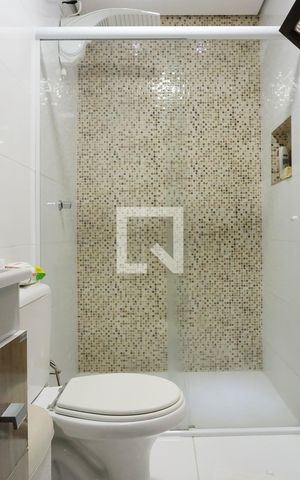 Casa à venda com 380m², 5 quartos e 2 vagasBanheiro Suíte 4