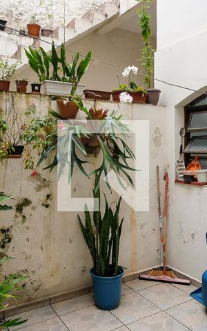 Casa à venda com 380m², 5 quartos e 2 vagasQuintal