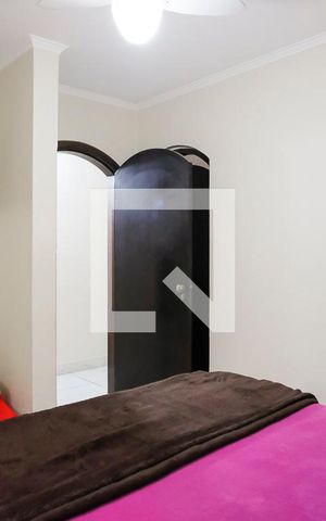 Casa à venda com 380m², 5 quartos e 2 vagasSuíte 3