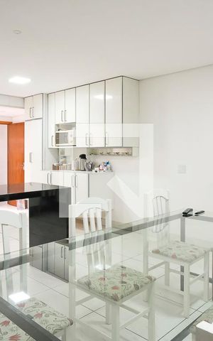 Casa à venda com 380m², 5 quartos e 2 vagasCozinha