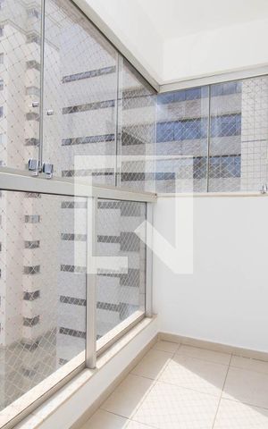 Apartamento à venda com 106m², 4 quartos e 1 vaga Apartamento à venda com 106m², 4 quartos e 1 vagaSacada