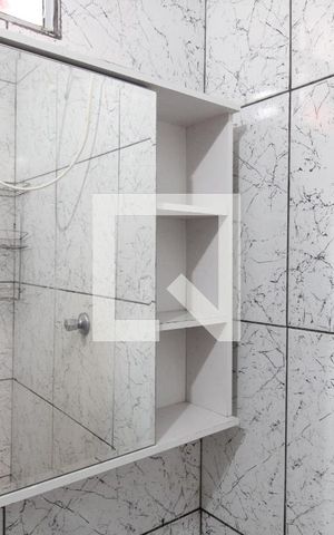 Casa para alugar com 32m², 1 quarto e sem vagaBanheiro