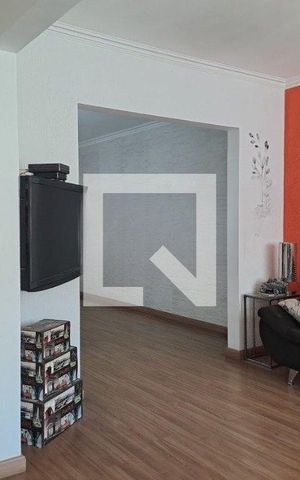 Casa à venda com 140m², 4 quartos e 4 vagas