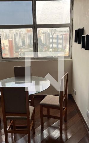 Apartamento para alugar com 90m², 1 quarto e 1 vagaSala