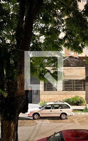 Casa à venda com 180m², 3 quartos e 3 vagas Casa à venda com 180m², 3 quartos e 3 vagasVista do Quarto 2