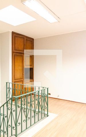 Casa à venda com 296m², 3 quartos e 2 vagasHall dos Quartos