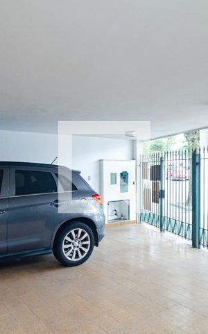 Casa à venda com 296m², 3 quartos e 2 vagasGaragem