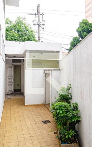 Casa à venda com 296m², 3 quartos e 2 vagasÁrea de Serviço