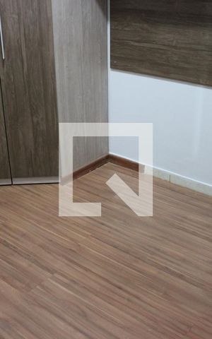 Casa para alugar com 80m², 2 quartos e 2 vagasQuarto 1