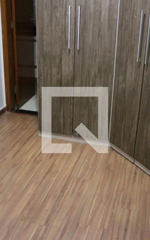 Casa para alugar com 80m², 2 quartos e 2 vagasQuarto 1