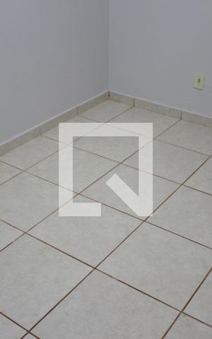 Casa para alugar com 80m², 2 quartos e 2 vagasQuarto 2