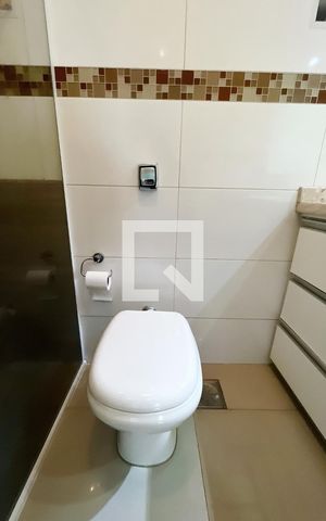 Casa à venda com 193m², 4 quartos e 4 vagas