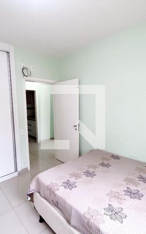 Casa à venda com 193m², 4 quartos e 4 vagas Casa à venda com 193m², 4 quartos e 4 vagasQuarto