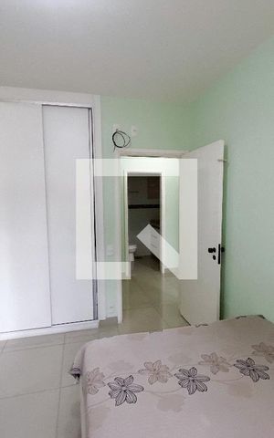 Casa à venda com 193m², 4 quartos e 4 vagas Casa à venda com 193m², 4 quartos e 4 vagasQuarto