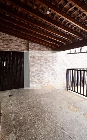 Casa à venda com 193m², 4 quartos e 4 vagas Casa à venda com 193m², 4 quartos e 4 vagasÁrea comum/Churrasqueira