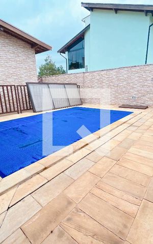 Casa à venda com 193m², 4 quartos e 4 vagas Casa à venda com 193m², 4 quartos e 4 vagasÁrea comum