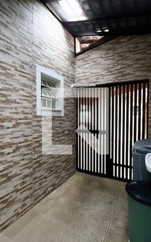 Casa à venda com 193m², 4 quartos e 4 vagas Casa à venda com 193m², 4 quartos e 4 vagasÁrea de Serviço