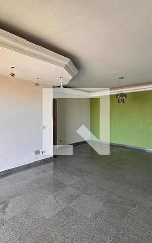 Apartamento à venda com 120m², 4 quartos e 2 vagasSala