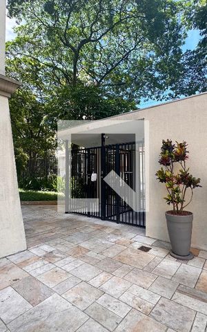 Apartamento à venda com 120m², 4 quartos e 2 vagasEntrada