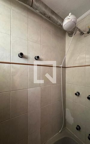 Apartamento à venda com 120m², 4 quartos e 2 vagasDetalhe Banheiro Suíte