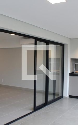 Apartamento para alugar com 151m², 3 quartos e 2 vagasSacada