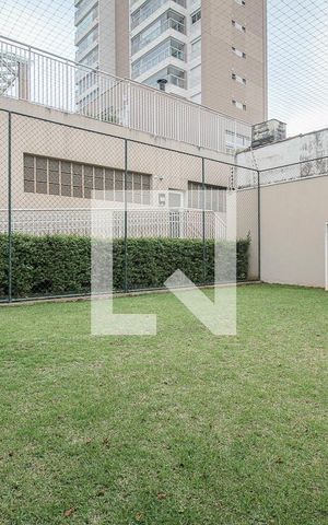Apartamento à venda com 64m², 1 quarto e 2 vagas Apartamento à venda com 64m², 1 quarto e 2 vagasQuadra Esportiva