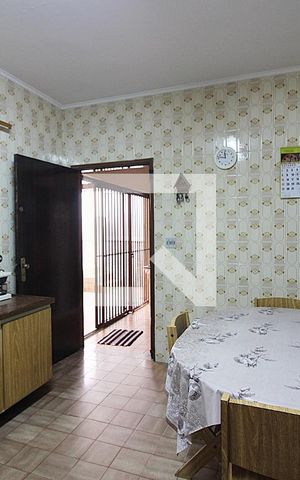 Apartamento para alugar com 236m², 4 quartos e 2 vagasCozinha