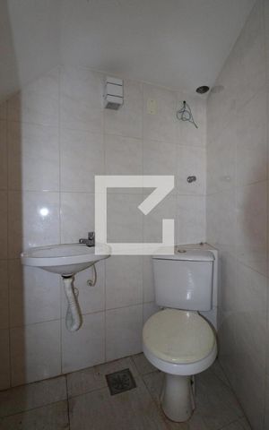 Casa para alugar com 100m², 2 quartos e sem vagaBanheiro de serviço