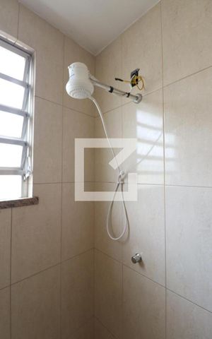 Casa para alugar com 100m², 2 quartos e sem vagaBanheiro