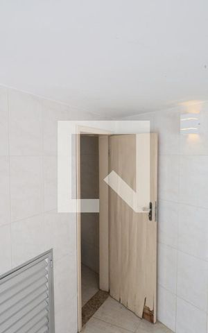 Casa para alugar com 100m², 2 quartos e sem vagaÁrea de Serviço