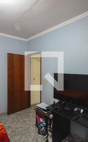 Casa para alugar com 180m², 3 quartos e 2 vagas Casa para alugar com 180m², 3 quartos e 2 vagasQuarto 1