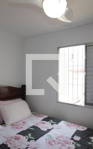 Casa à venda com 120m², 3 quartos e 2 vagasQuarto 3