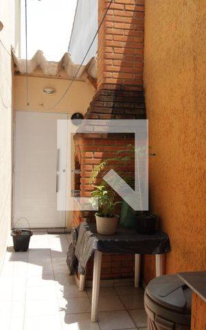Casa à venda com 120m², 3 quartos e 2 vagasChurrasqueira e quintal