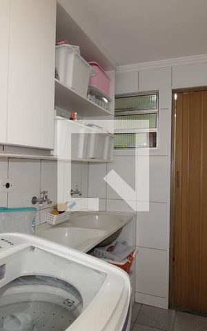 Casa à venda com 120m², 3 quartos e 2 vagasÁrea de Serviço