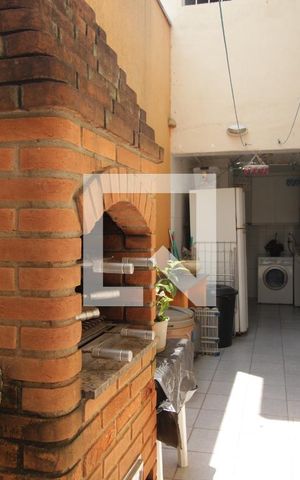Casa à venda com 120m², 3 quartos e 2 vagasChurrasqueira e quintal